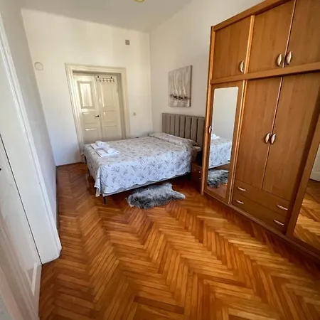 Apartman Sandra Apartment Pula Exterior photo