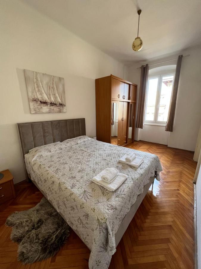 Sandra Apartament